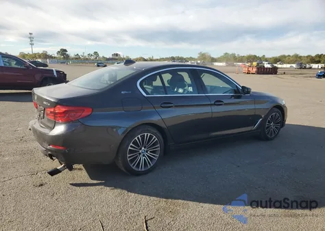 2019 BMW 530Xe z USA, uszkodzony, nr VIN WBAJB1C5XKB375202